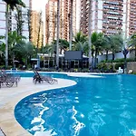 Encantador Sea Front Flat Com Servicios